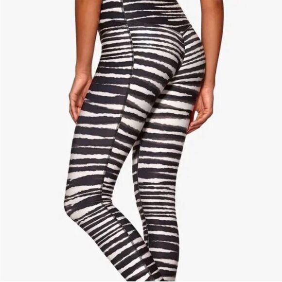 NIKE ONE LEGEND STRIPE LEGGINGS MEDIUM - Picture 1 of 6